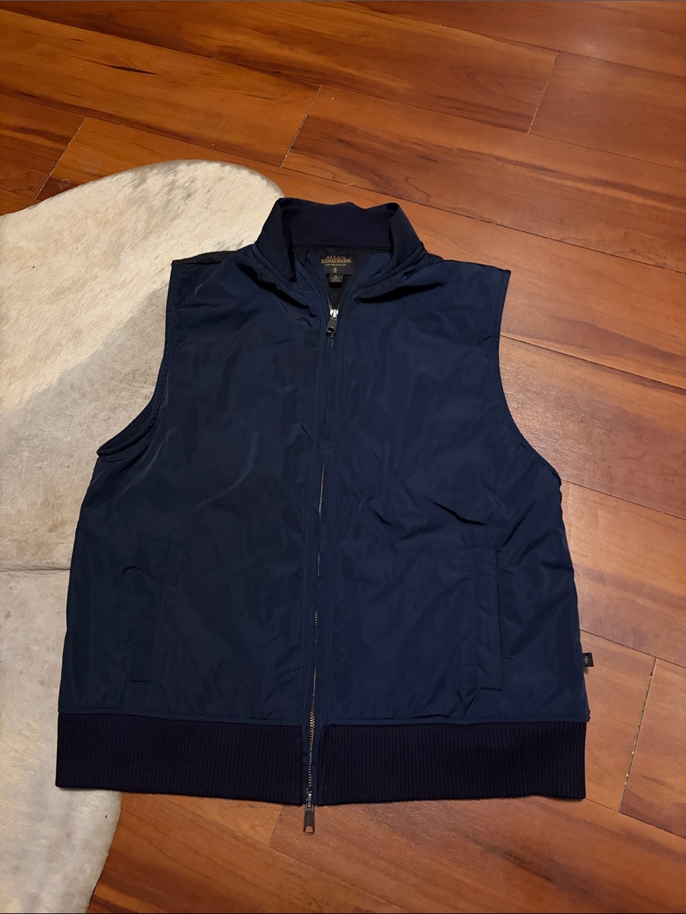 Allen Edmonds Navy Zip-Front Vest Sz M